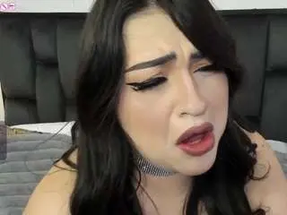 Martinamadisson  live sex cam