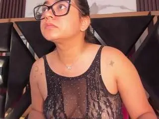 Miilaklum  live sex cam