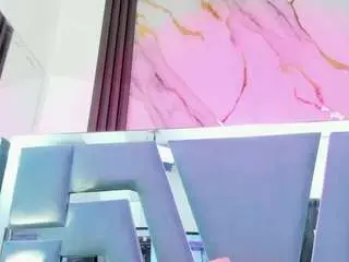 Miilaklum  live sex cam