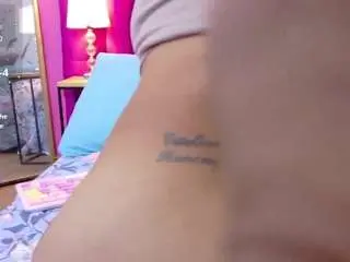 Skinnyindiian  live sex cam