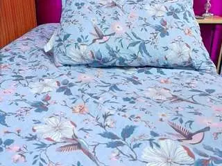 Skinnyindiian  live sex cam