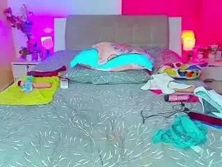 Kendra-love31  live sex cam