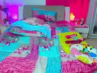 Kendra-love31  live sex cam