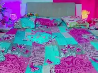 Kendra-love31  live sex cam