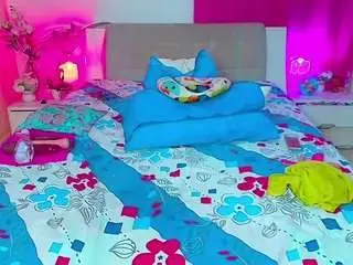 Kendra-love31  live sex cam