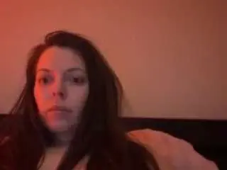 Lilly-valley  live sex cam