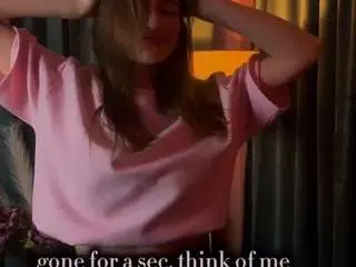 Lyra-donna  live sex cam