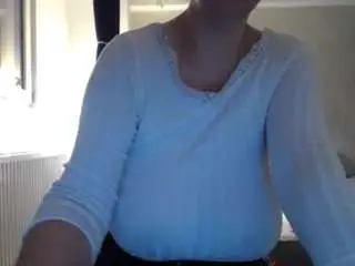 Maryx  live sex cam