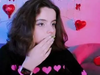 Miss-courtney1  live sex cam