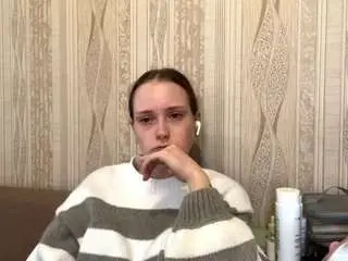 Nanettecrook  live sex cam