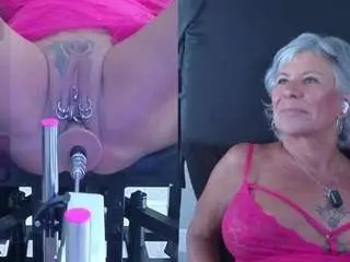 Silverrain69  live sex cam