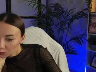 Crimsona-domm  live sex cam
