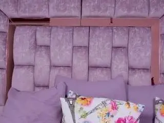 Dulcelyra  live sex cam