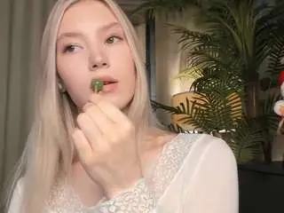 Esmagreaves  live sex cam