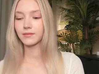 Esmagreaves  live sex cam