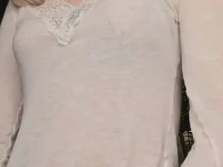 Esmagreaves  live sex cam