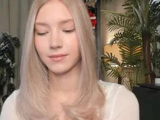 Esmagreaves  live sex cam