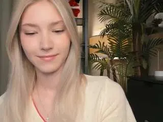 Esmagreaves  live sex cam