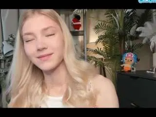 Esmagreaves  live sex cam