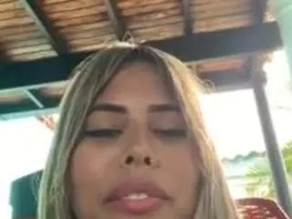 Jennermd  live sex cam
