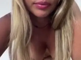 Jennermd  live sex cam