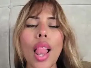 Jennermd  live sex cam