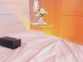 Lilly-19  live sex cam