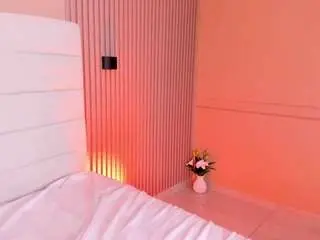 Lilly-19  live sex cam