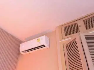 Lilly-19  live sex cam