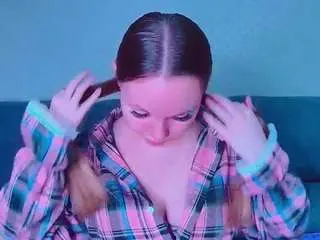 Carrollnancy  live sex cam