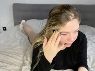 Ember-bunny  live sex cam