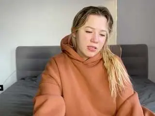 Ember-bunny  live sex cam