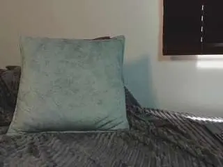 Emmygomez  live sex cam