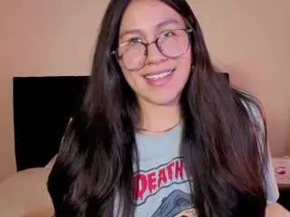 Emmygomez  live sex cam