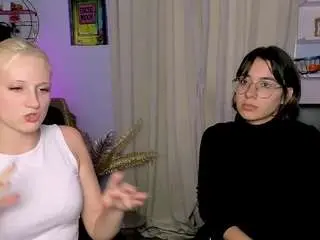 Alison-voss  live sex cam