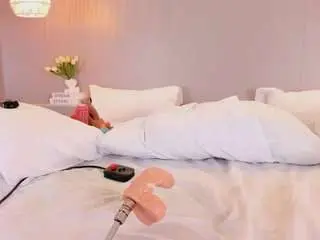 Elizabeth-bree  live sex cam