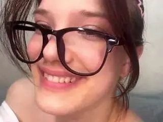 Galinanyland  live sex cam