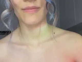 Galinanyland  live sex cam