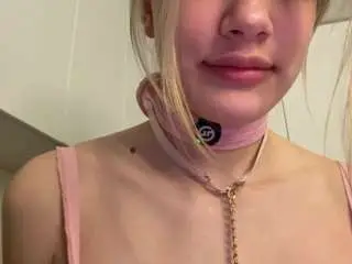 Galinanyland  live sex cam