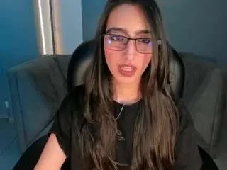 Larisasmirnov1  live sex cam