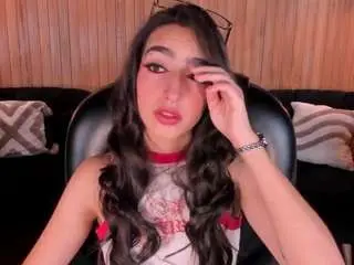 Larisasmirnov1  live sex cam