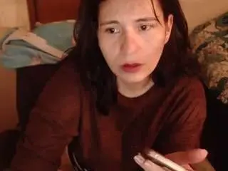 Prettyaline  live sex cam