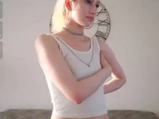 Regeniapellecchia  live sex cam