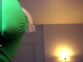 Elenevess  live sex cam