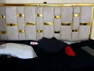 Shantall05  live sex cam