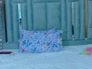 Viviananderson  live sex cam