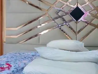 Viviananderson  live sex cam