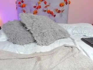Brianathompson  live sex cam