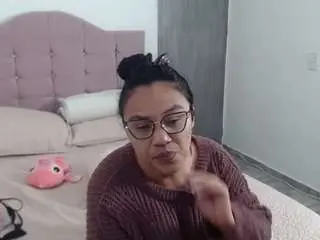 Jade-zayn  live sex cam