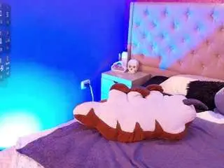 Littleecherry  live sex cam
